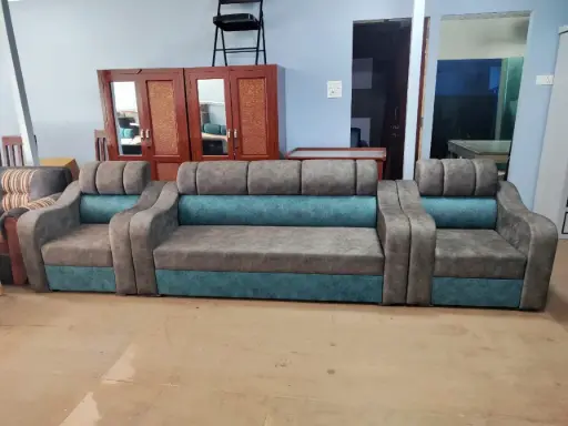 Contemporary Sofa Set