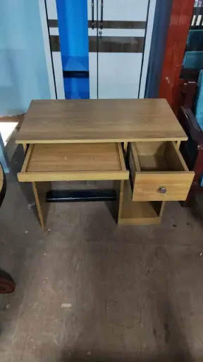 Computer desk or study table